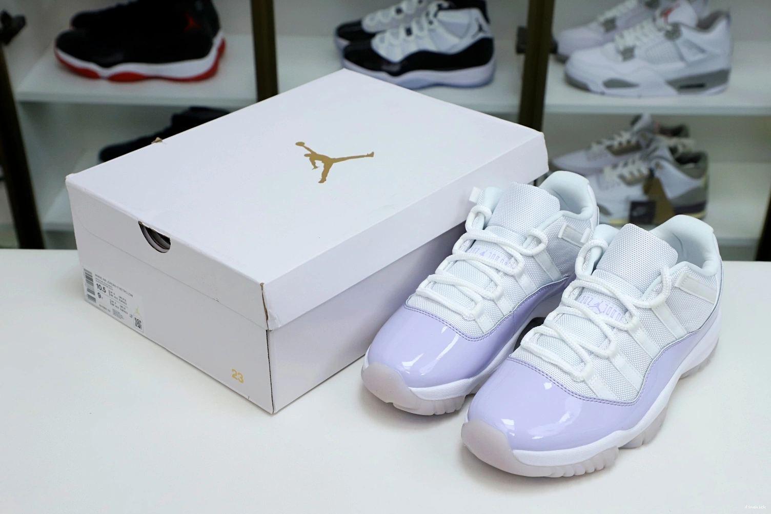 VIOLET LOW 11 JORDAN PURE AIR 0303